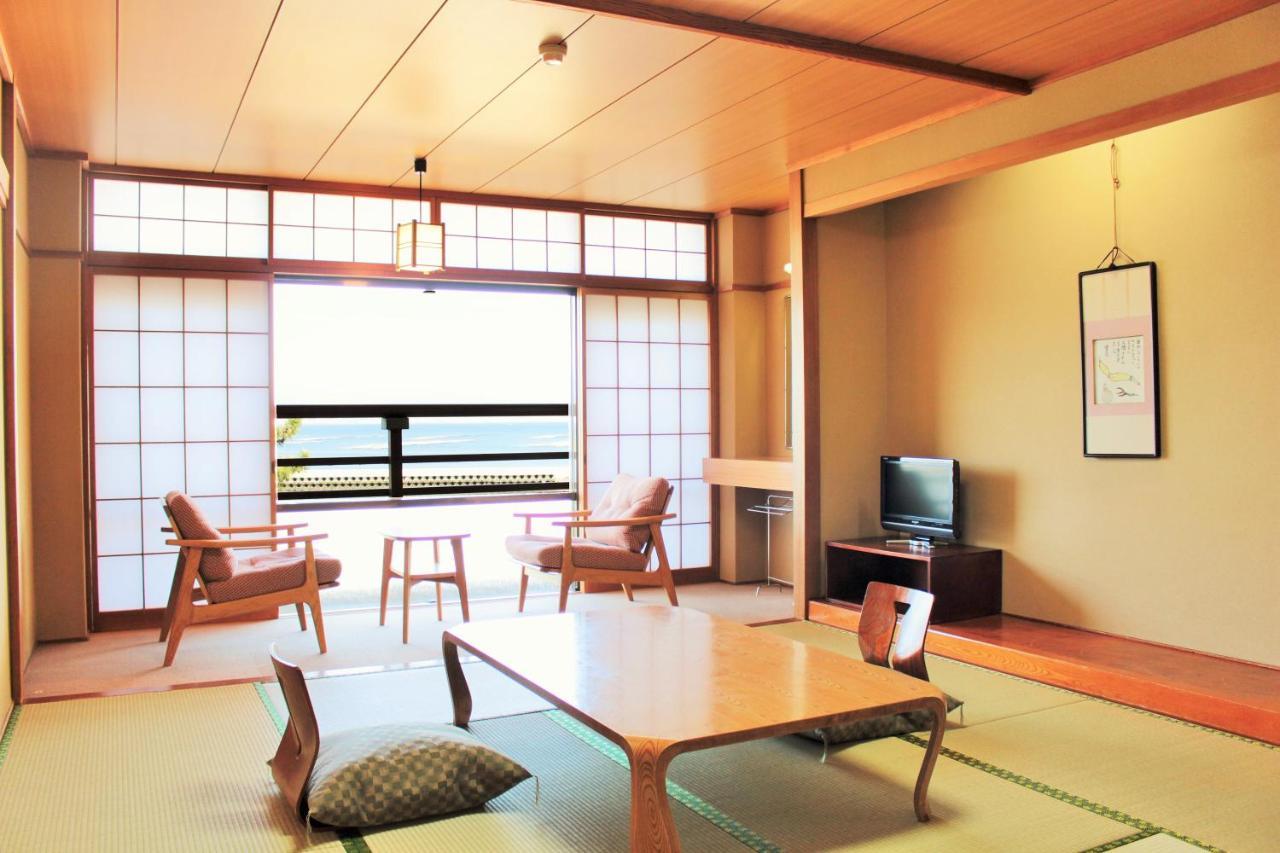 Miyajima Seaside Hotel Itsukushima Dış mekan fotoğraf